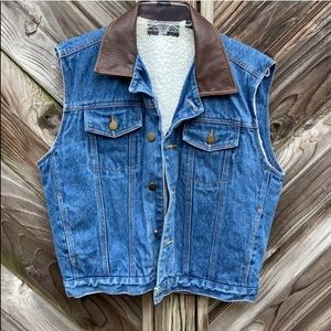 Members only sheepskin denim vest medium